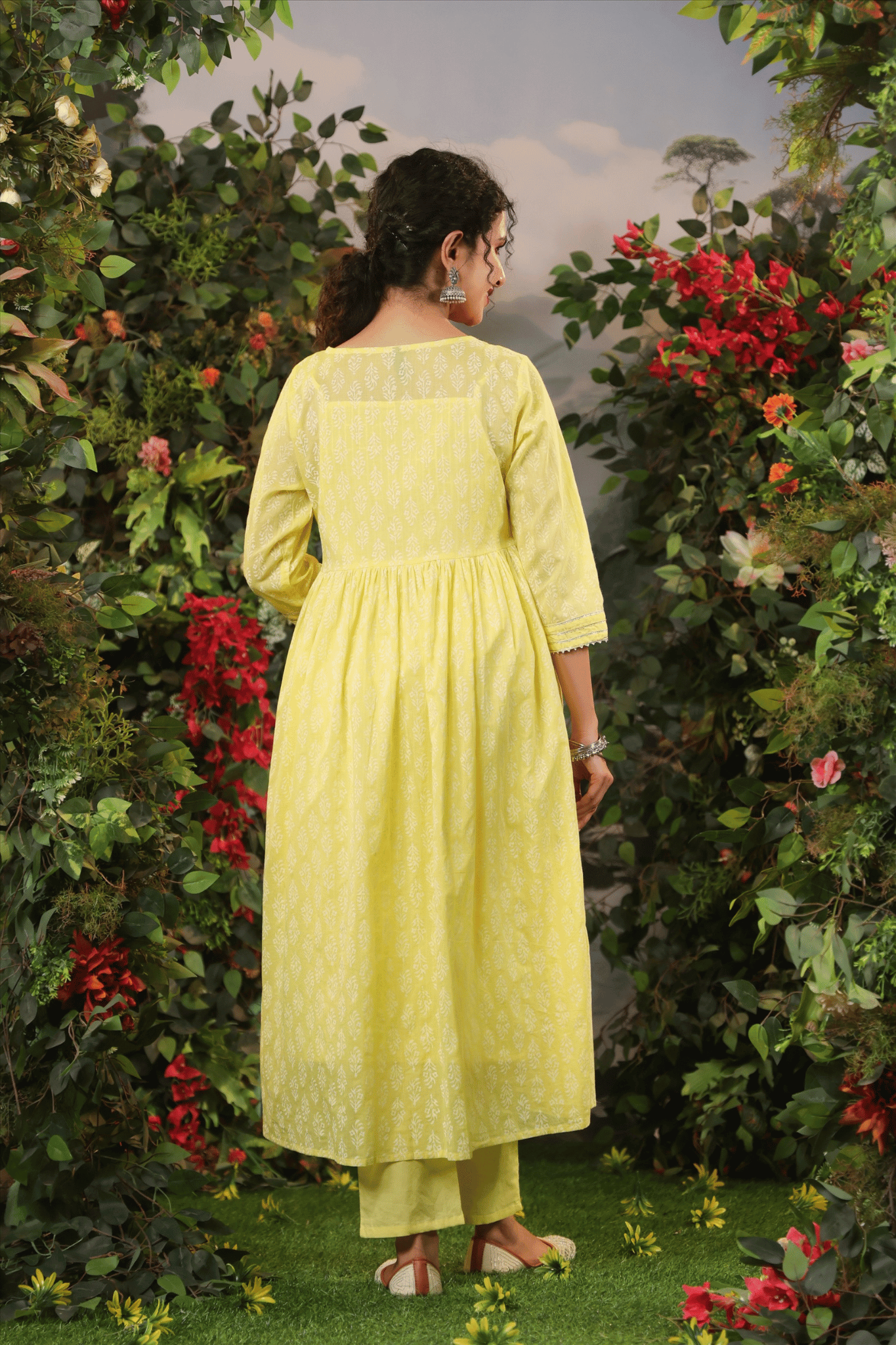 Yellow Hand Block Cotton Kurta Set With Shrug