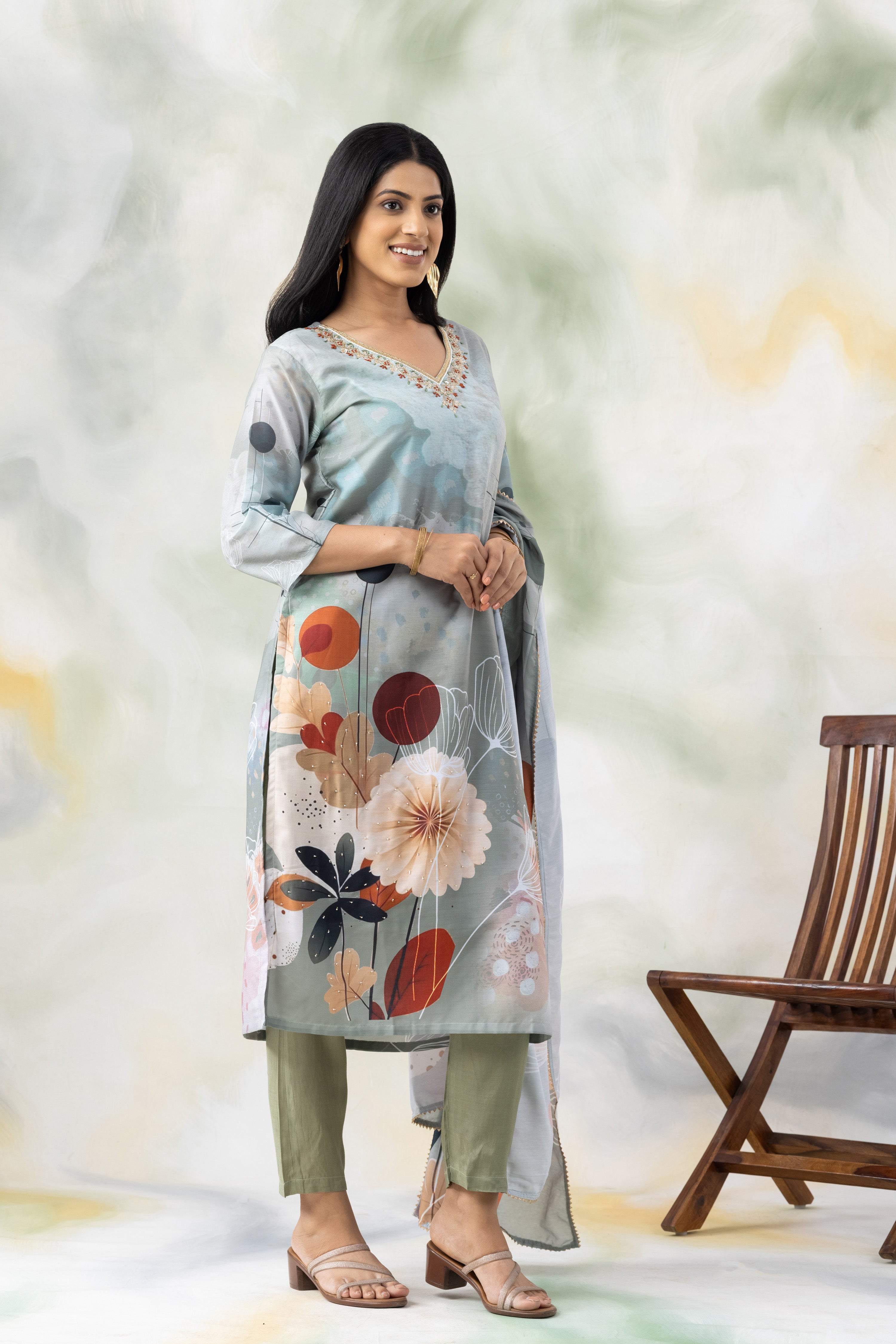 Floral Print Straight Kurta with Pants & Dupatta