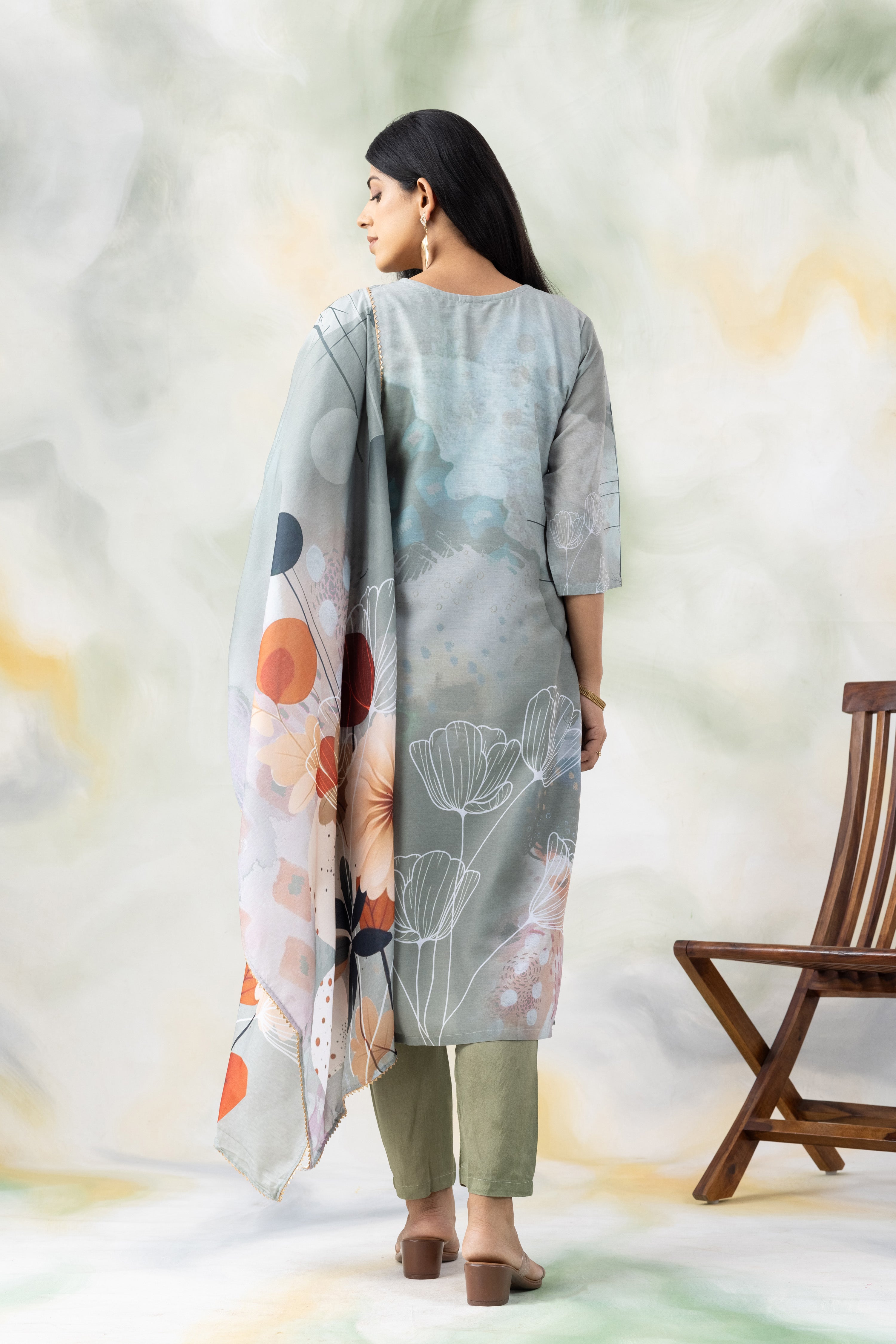 Floral Print Straight Kurta with Pants & Dupatta
