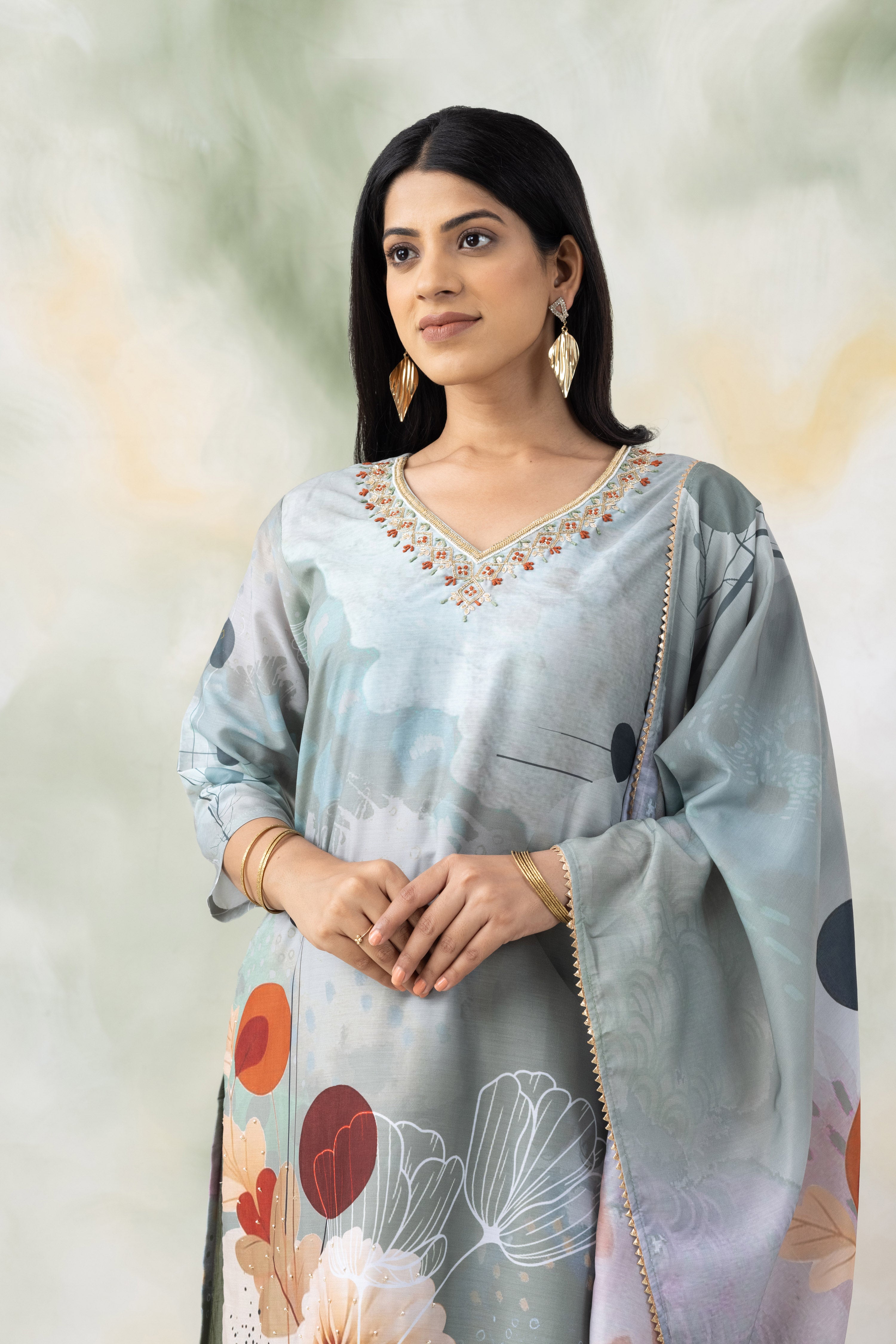 Floral Print Straight Kurta with Pants & Dupatta