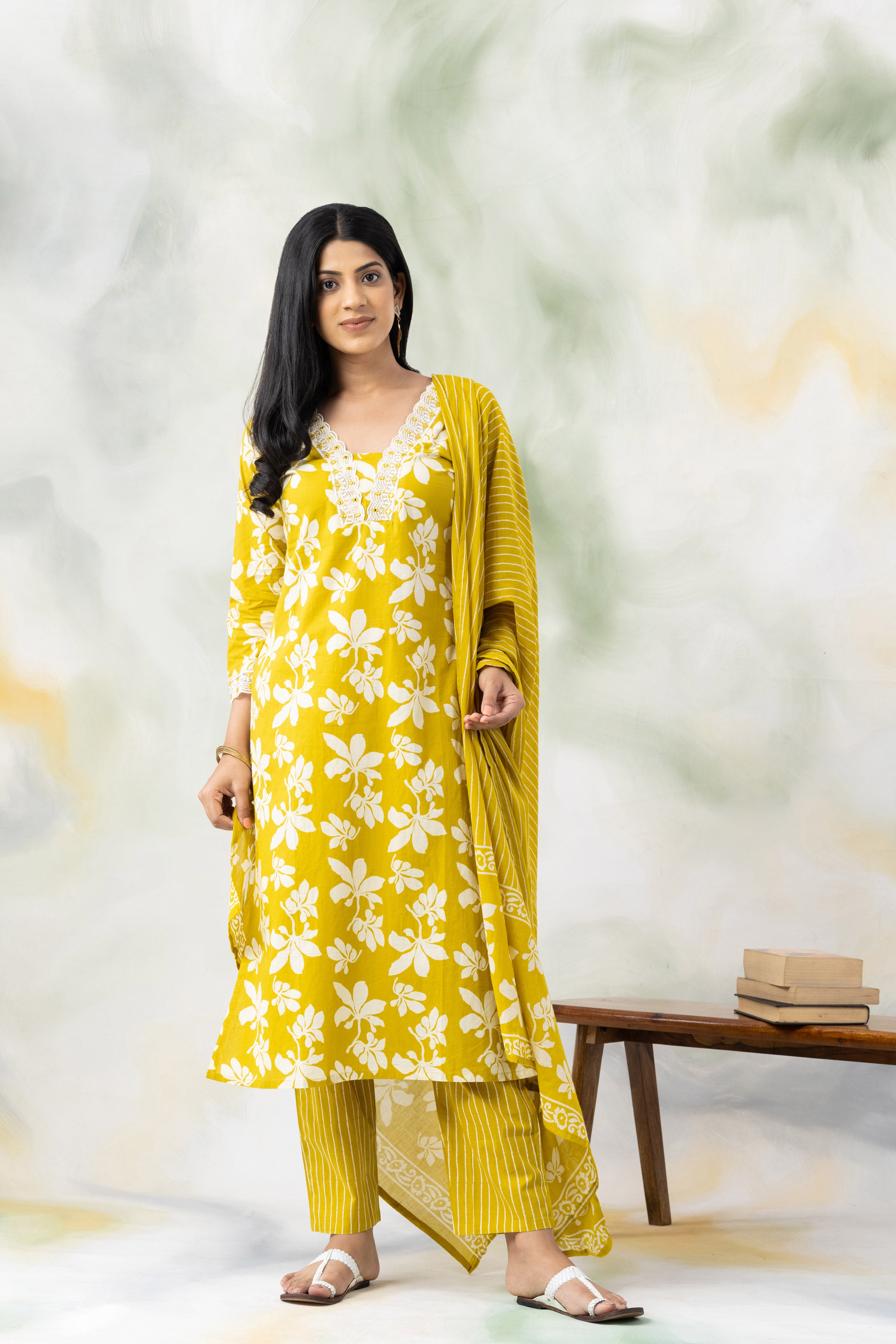 Yellow Printed Straight Kurta Set wit Pants