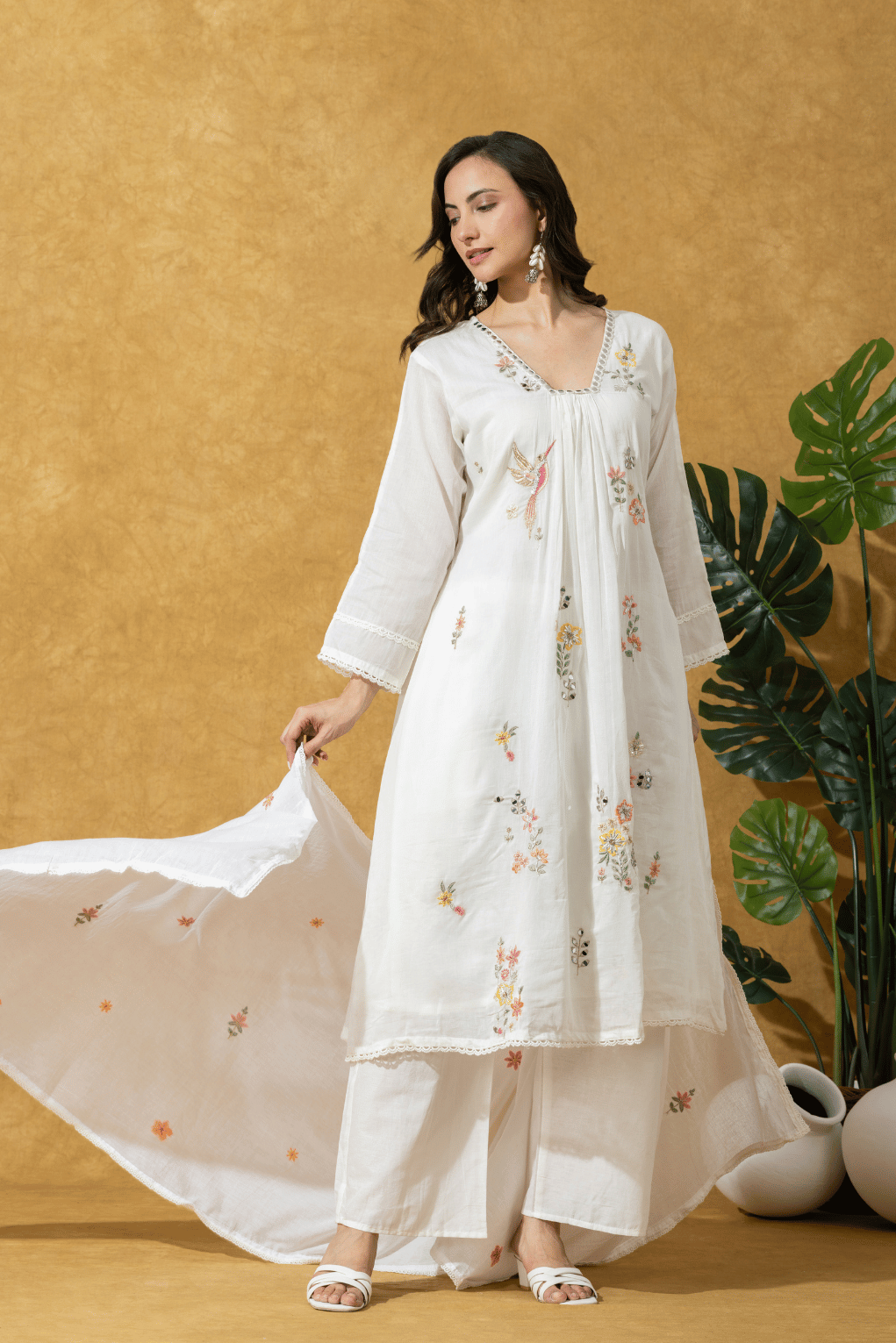 Ivory Floral Embroidered Kurta Set