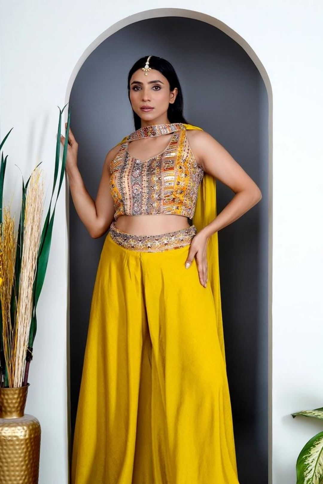 Buy Green Fusion Wear Sets for Women by Indya Online | Ajio.com