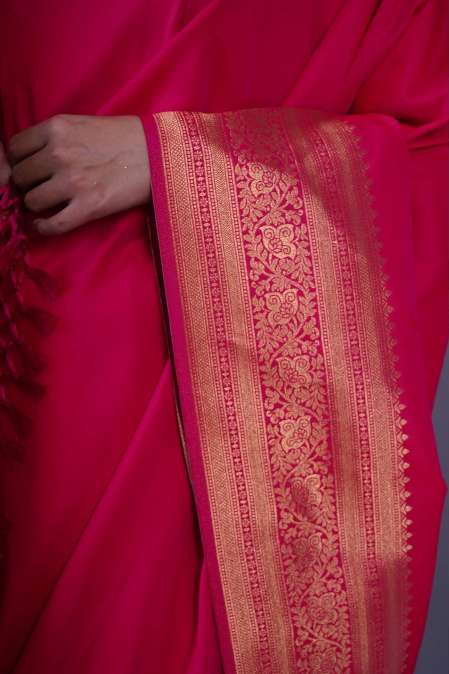 Dark Pink Silk Saree With Zari Border