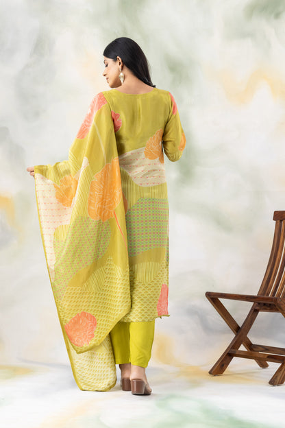 Green Floral Kurta With Trousers and Dupatta