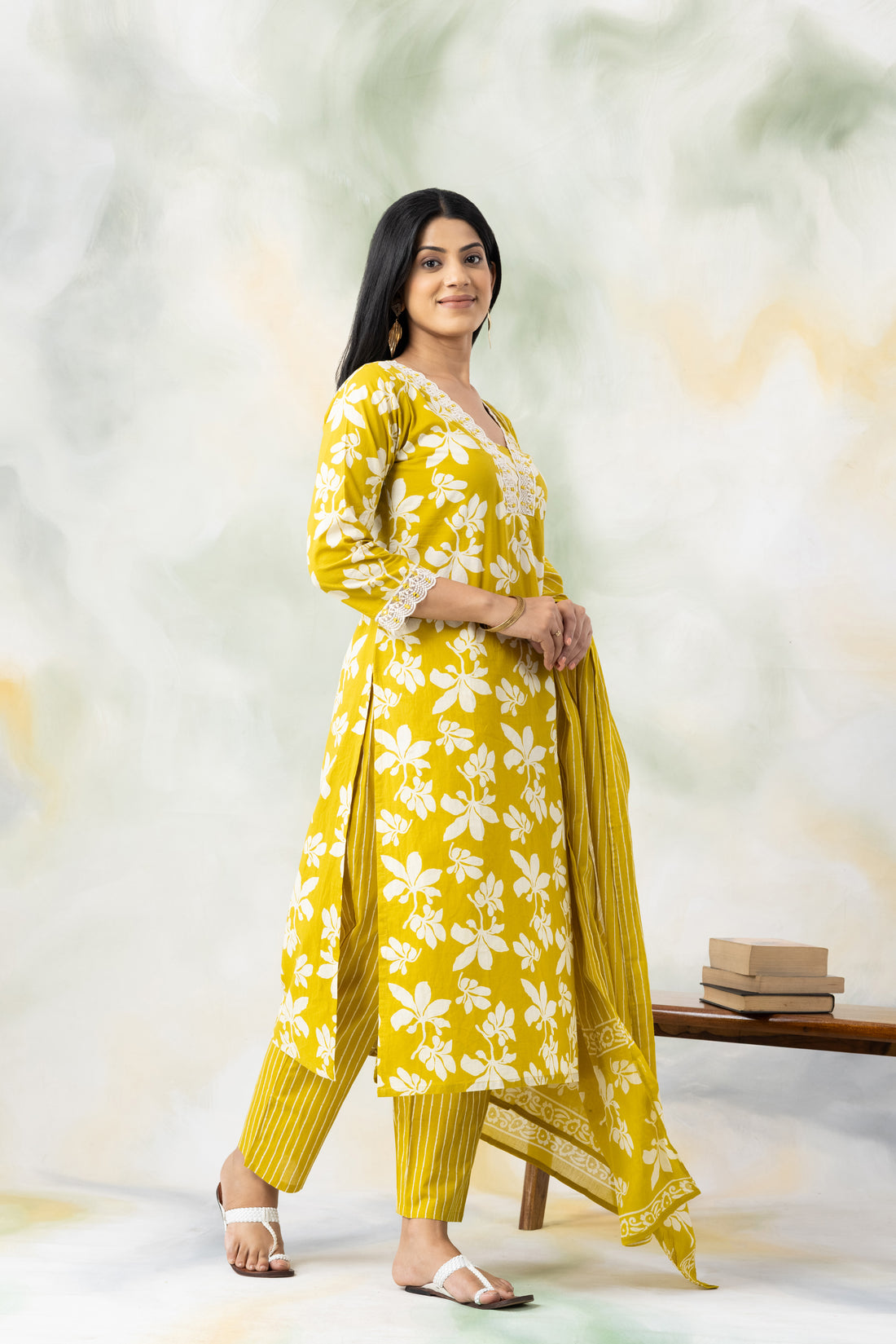 Yellow Printed Straight Kurta Set wit Pants